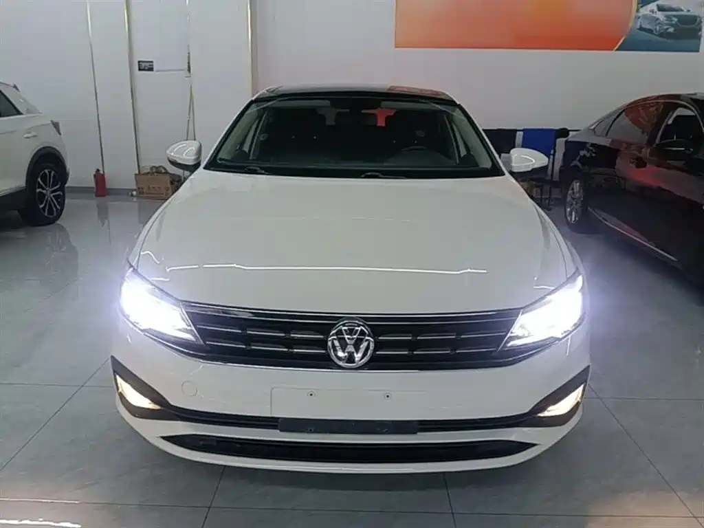 Volkswagen Lamando 2019 280TSI DSG Comfort Edition China V фото 3