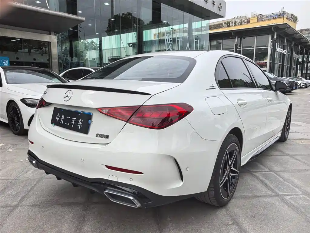 Mercedes-Benz C-Class 2023 C 260 L Night Edition Sport фото 8