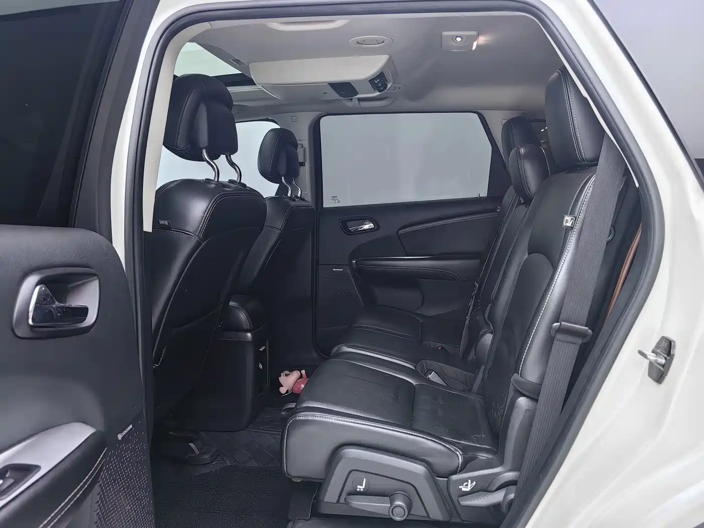 Dodge Journey 2013 2013 Model 2.4L 2WD Premium Edition