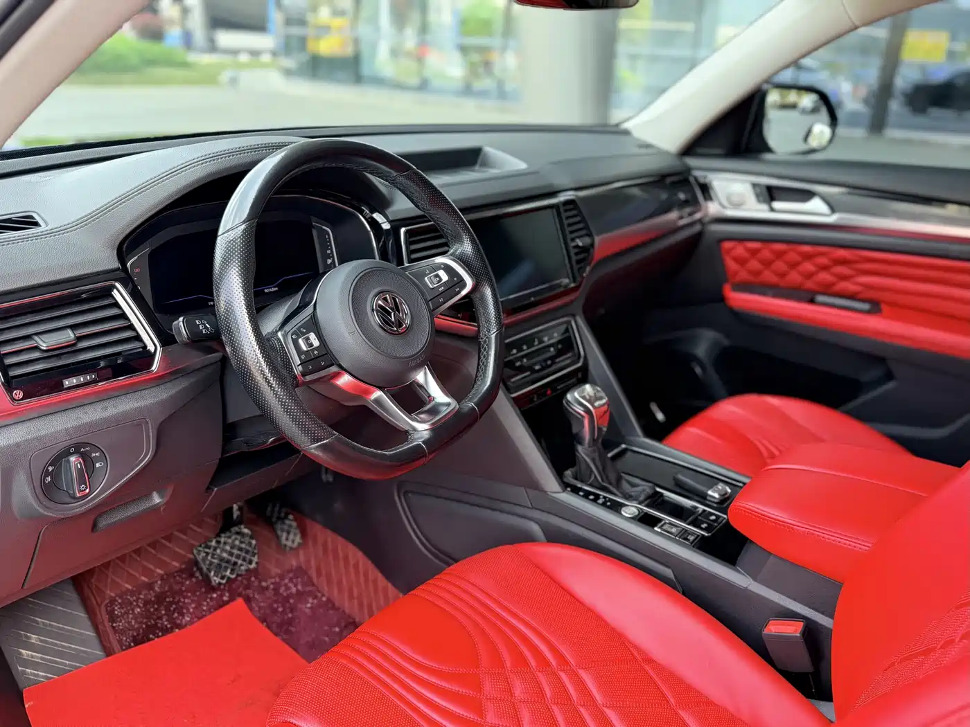 Volkswagen Teramont 2020 Teramont X Facelift 330TSI 2WD Luxury фото 12