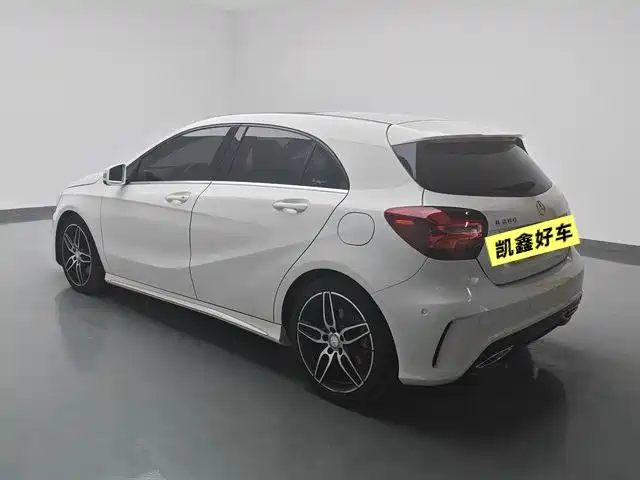 Mercedes-Benz A-Class (Import) 2016 A 260 Sport фото 6
