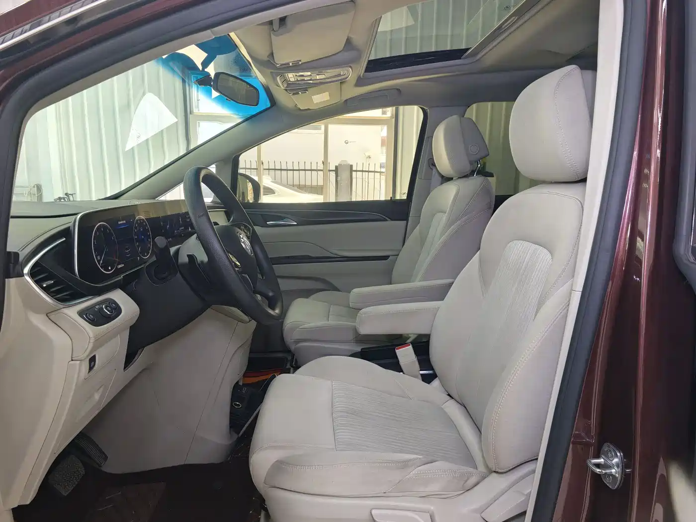 Buick GL8 2022 ES Landmark 653T Comfort фото 9
