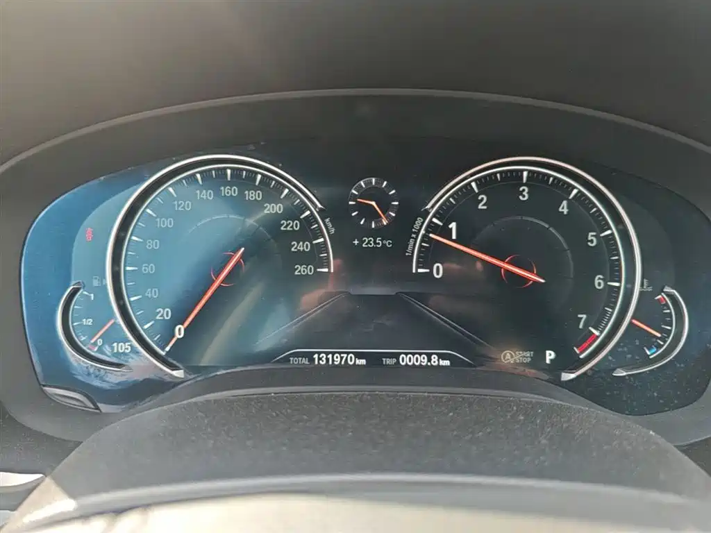 BMW 5 Series 2018 525Li Luxury Package фото 12