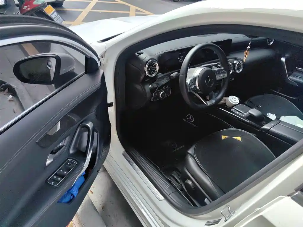 Mercedes-Benz A-Class 2022 Facelift A 200 L Sport Sedan Fashion Style фото 12