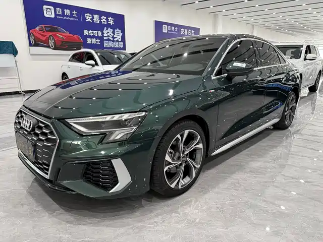 Audi A3 A3L Limousine 35 TFSI, Люкс Спорт