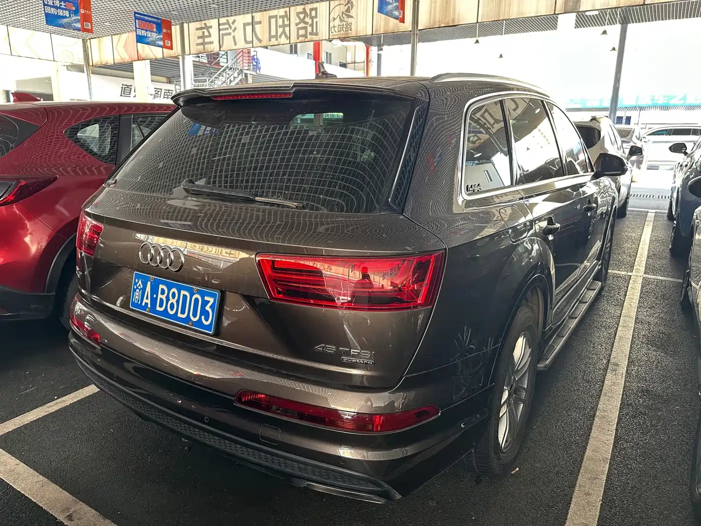Фото 8 - Audi Q7