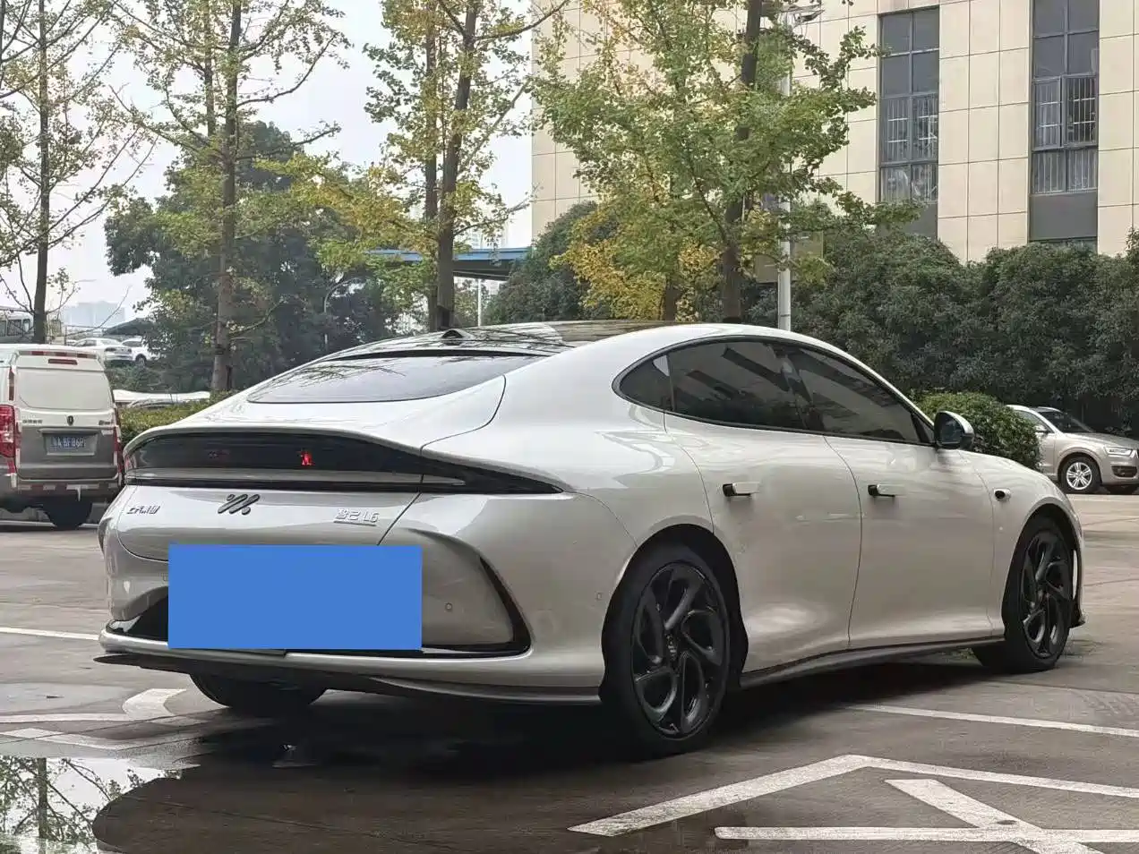 IM Motors IM L6 2025 2024 Max Standard Edition