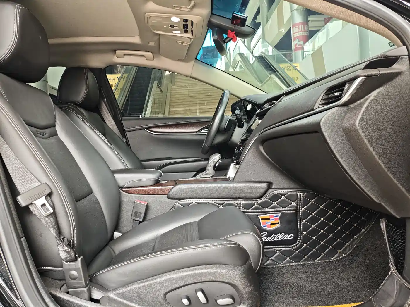 Cadillac XTS 2018 28T Elite фото 9