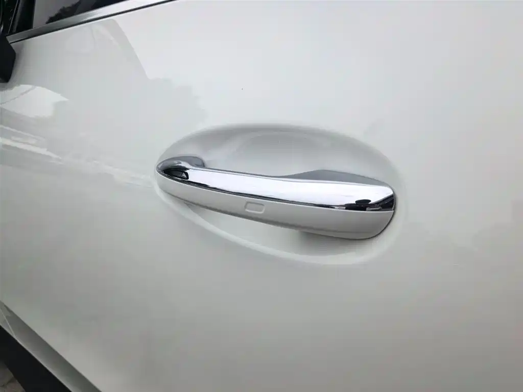 Mercedes-Benz GLC 2024 GLC 260 L 4MATIC Luxury 5-seater фото 10