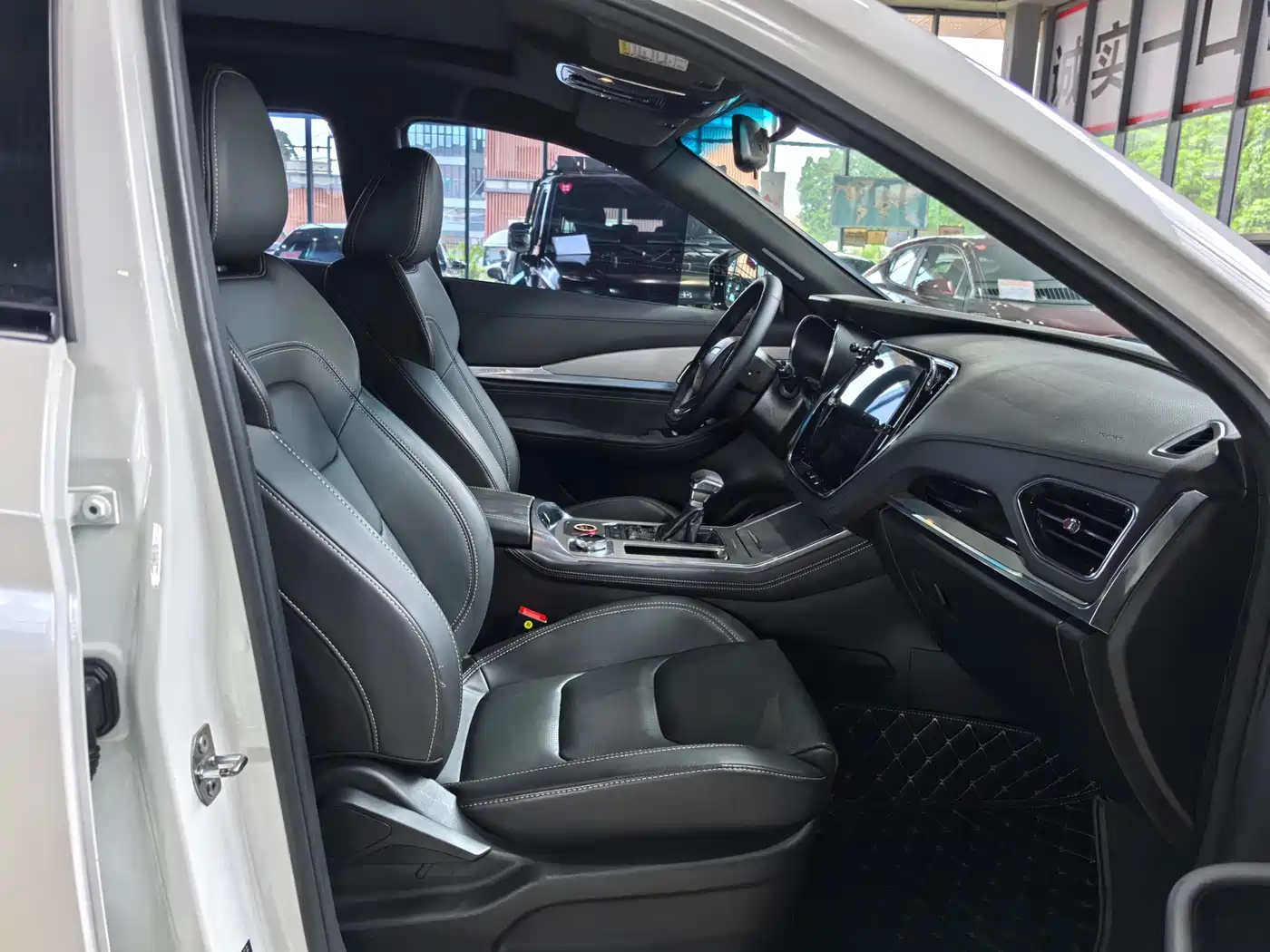 Jetour X70 Coupe 2020 2020 Model 1.6T DCT Jin Cool 5-Seater