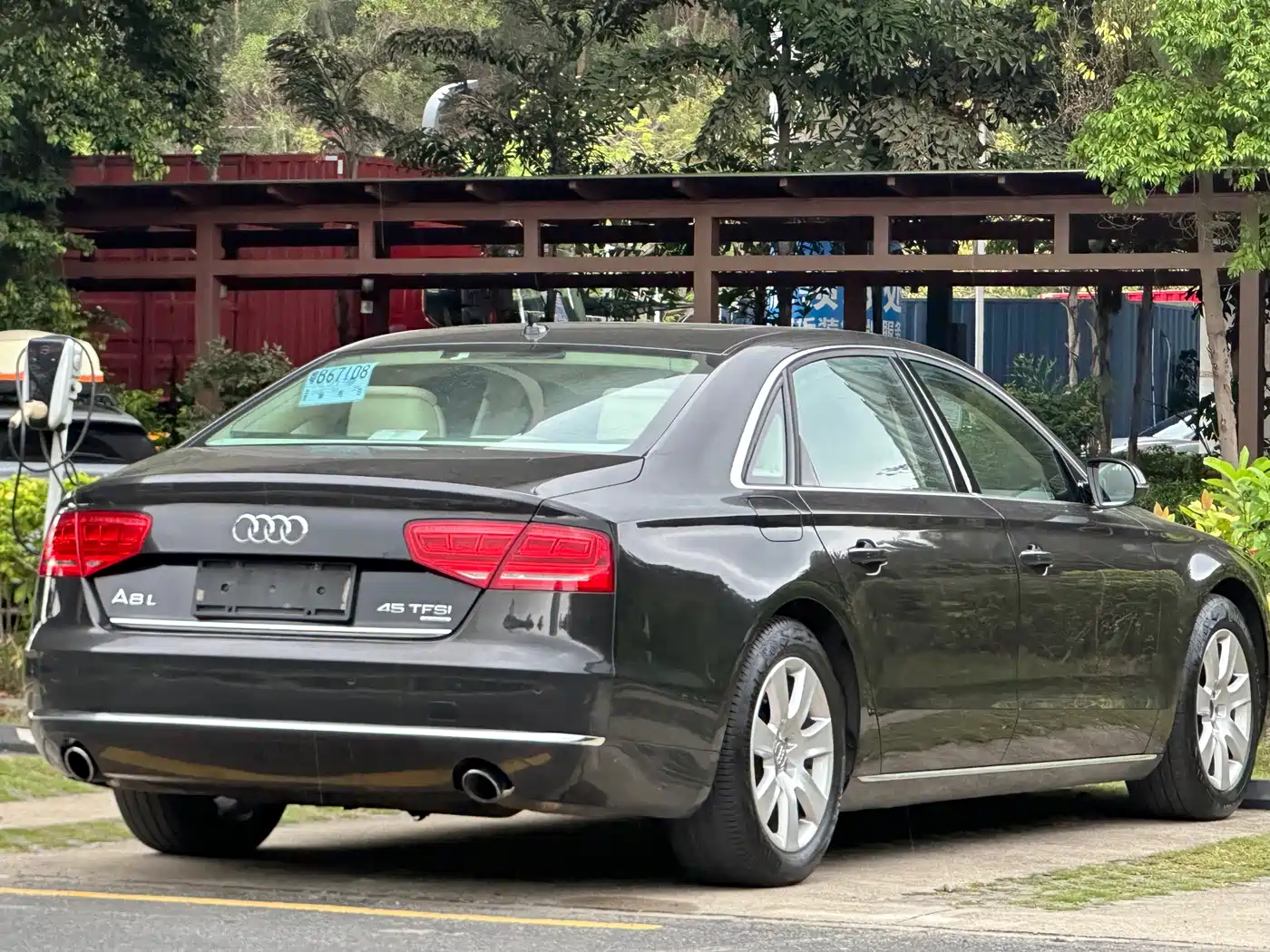 Audi A8 2013 A8L 45 TFSI quattro Comfort фото 6