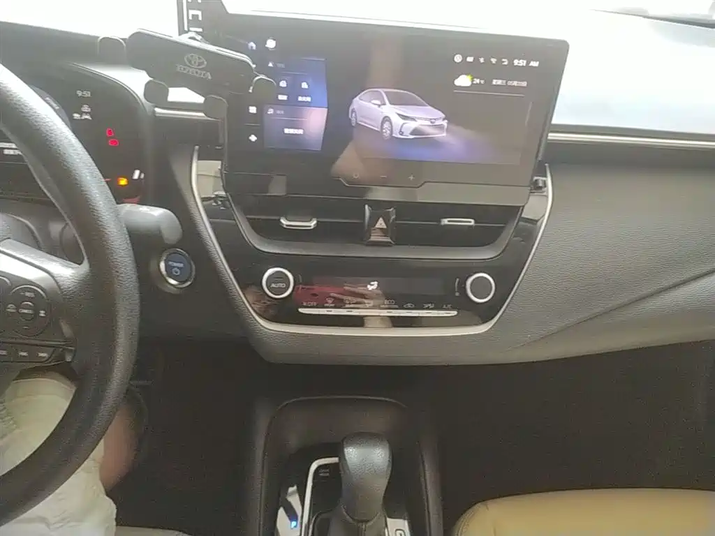 Toyota Corolla 2023 1.8L Smart Hybrid Dual Engine Elite Edition фото 13