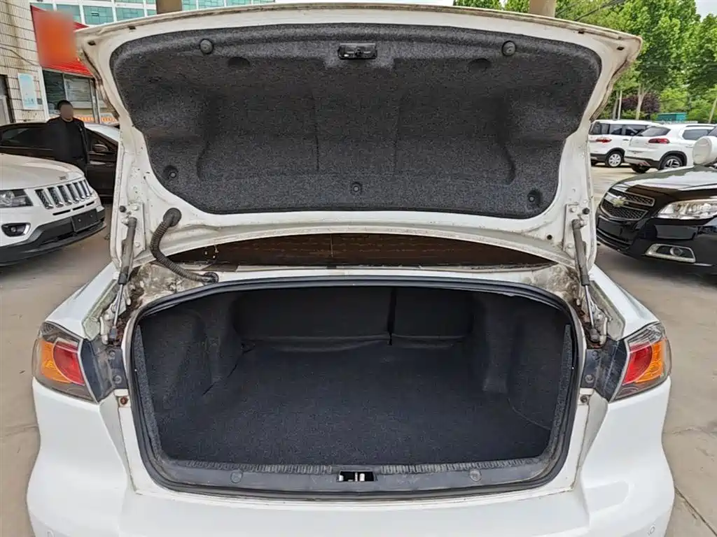 Mitsubishi Lancer EX 2015 1.8L Manual Premium (China IV) фото 19