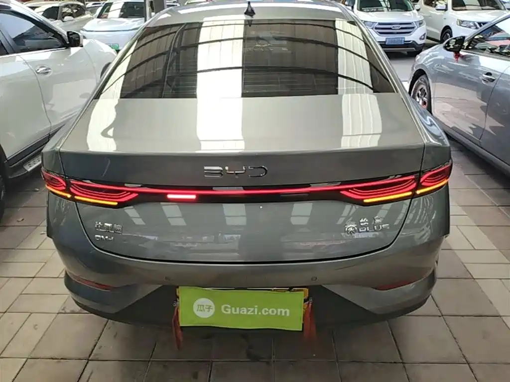 BYD Qin PLUS 2025 DM-i Smart Drive 55KM Leader фото 6