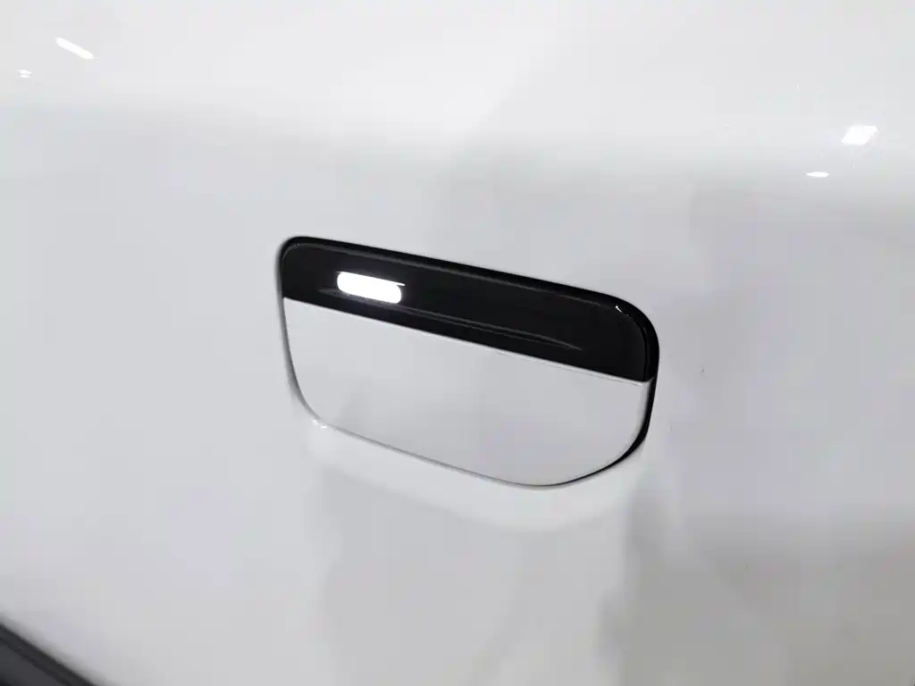 iCAR V23 2025 2025 FWD Premium Model