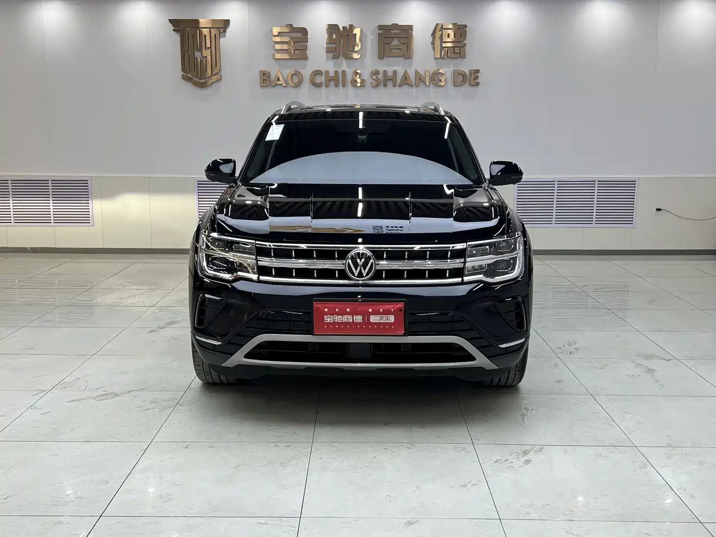 Volkswagen Teramont 2024 380TSI 4WD Dragon Glory Edition фото 4