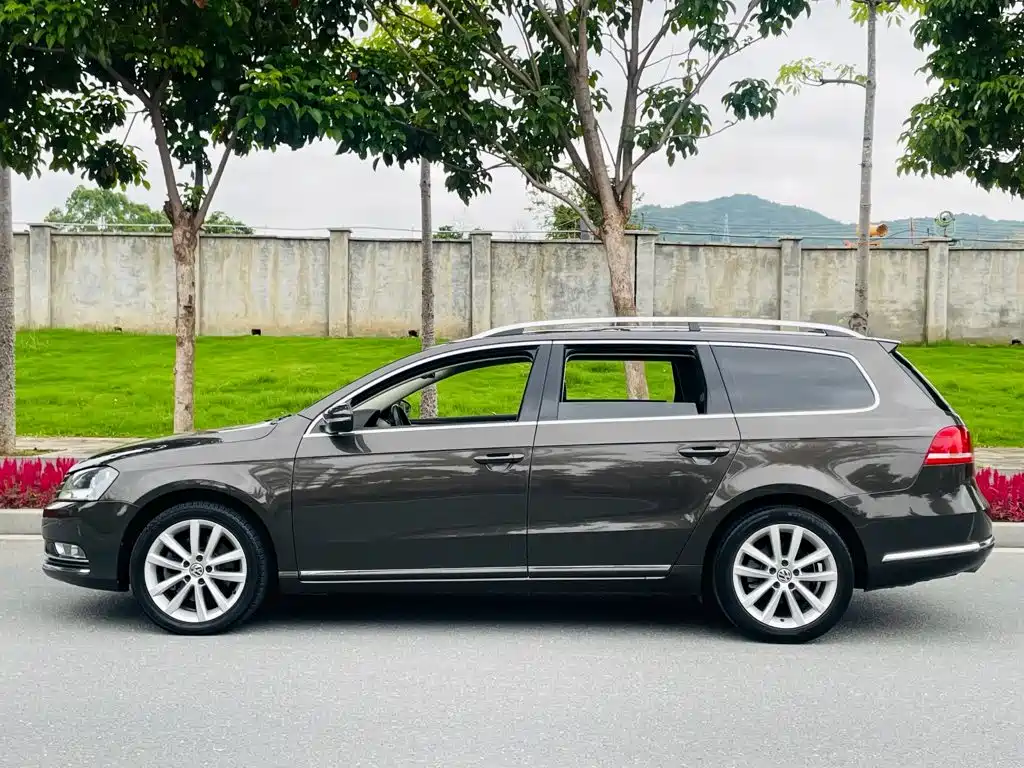 2015 Volkswagen Magotan (Import)