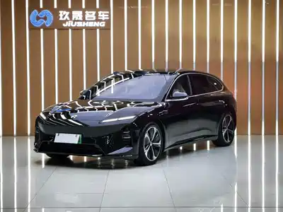NIO ET5T