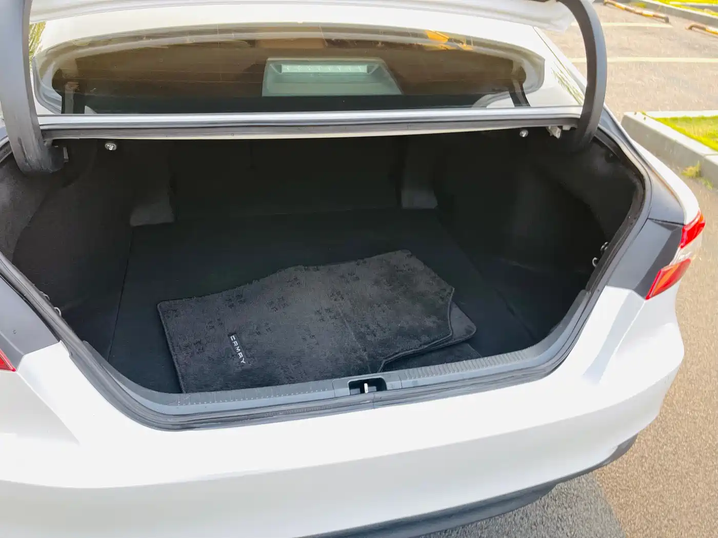 Toyota Camry 2018 2.0G Luxury Edition фото 17