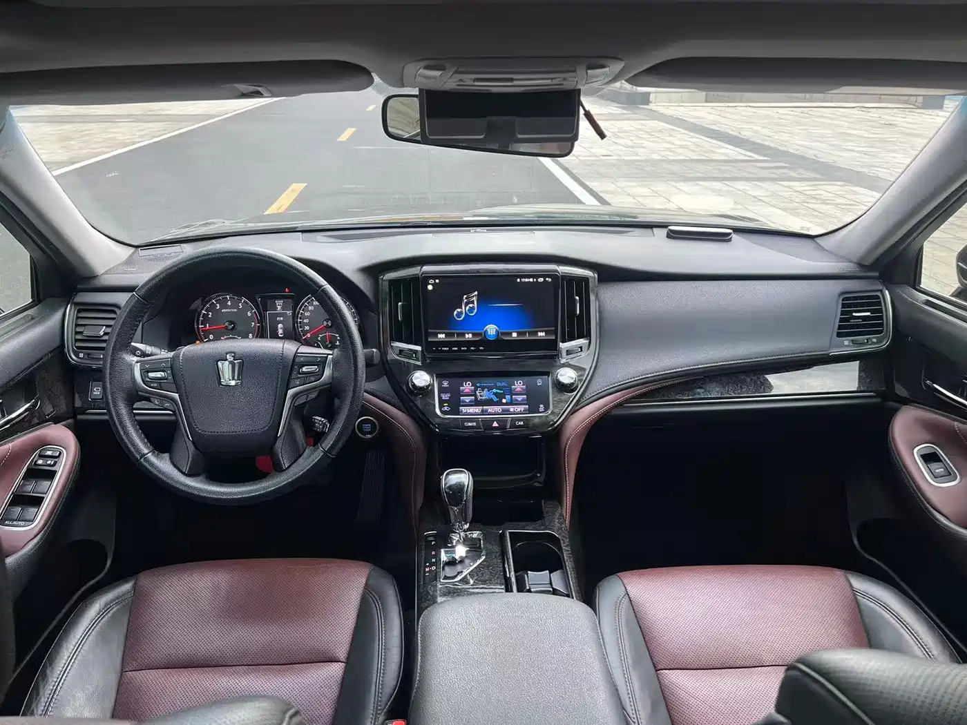Toyota Crown 2019 2018 2.0T Sport Edition