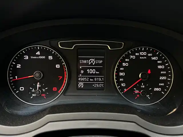 Audi Q3 2015 35 TFSI Comfort — фото 4