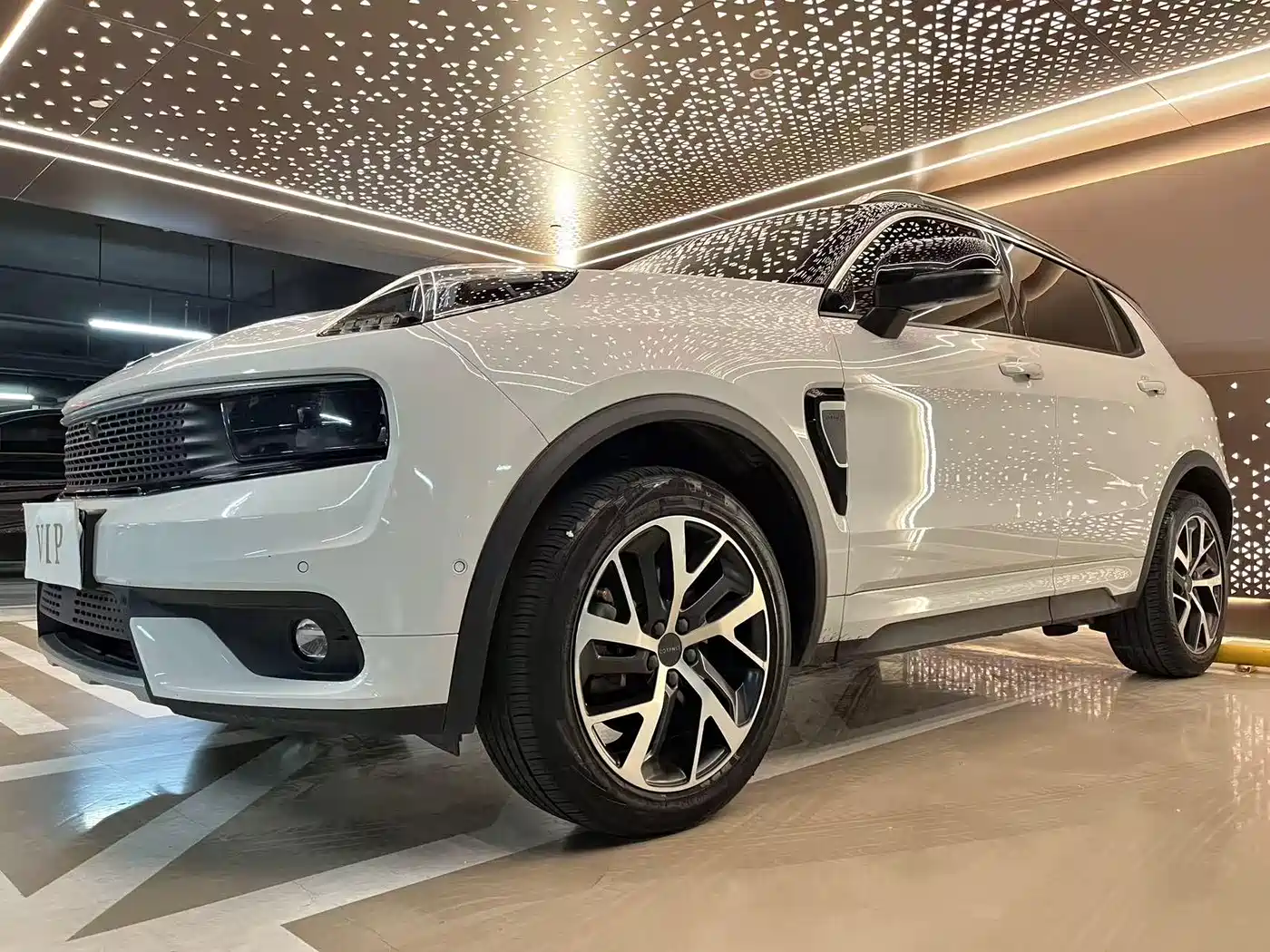 Lynk & Co 01 2017 2.0T AWD Pro фото 6