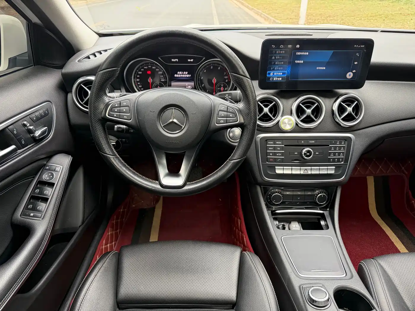 Mercedes-Benz GLA 2017 GLA 200 Dynamic фото 9
