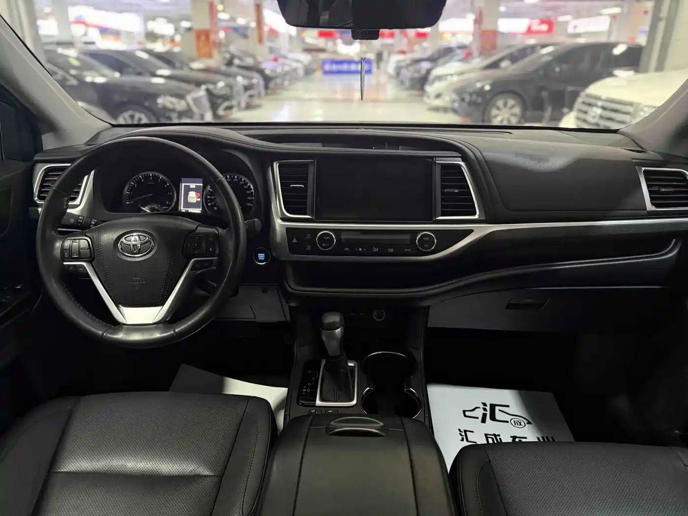Toyota Highlander 2021 2.0T AWD Premium 7-Seater фото 5