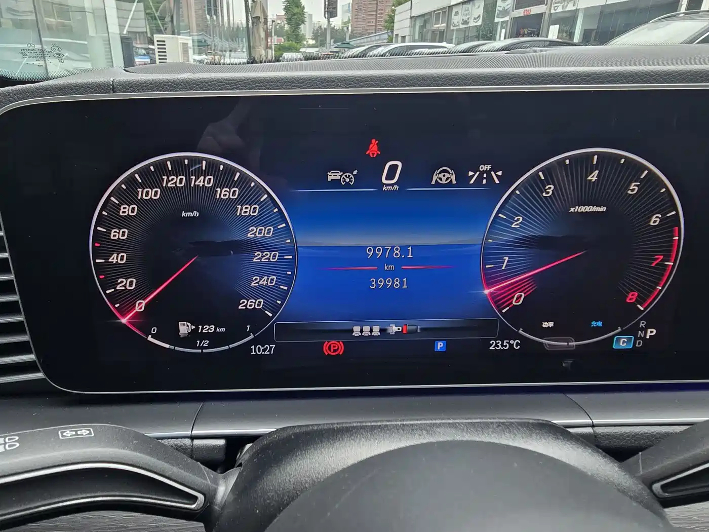 Mercedes-Benz GLE 2024 GLE 450 4MATIC Luxury фото 23