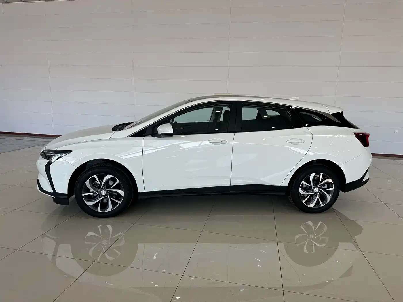 Buick Velite 6 2026 2024 450km Premium PLUS