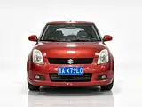 Фото 2 - Suzuki Swift
