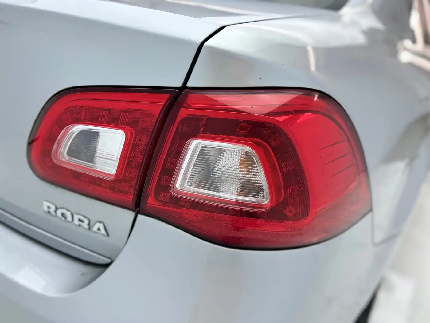 Volkswagen Bora 2012 2012 1.6L Automatic Comfort Model