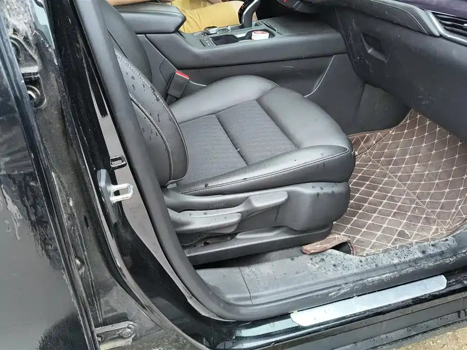 Cadillac XT4 2021 28T FWD Technology Edition фото 8