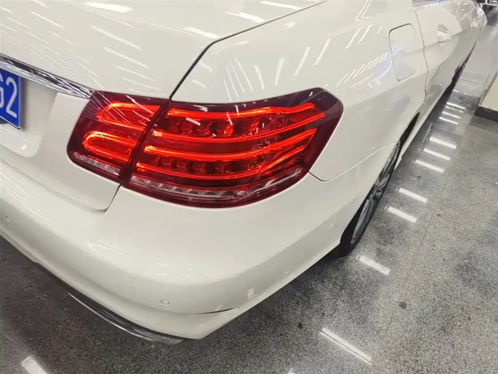 Mercedes-Benz E-Class 2015 Facelift E 260 L Sport фото 8