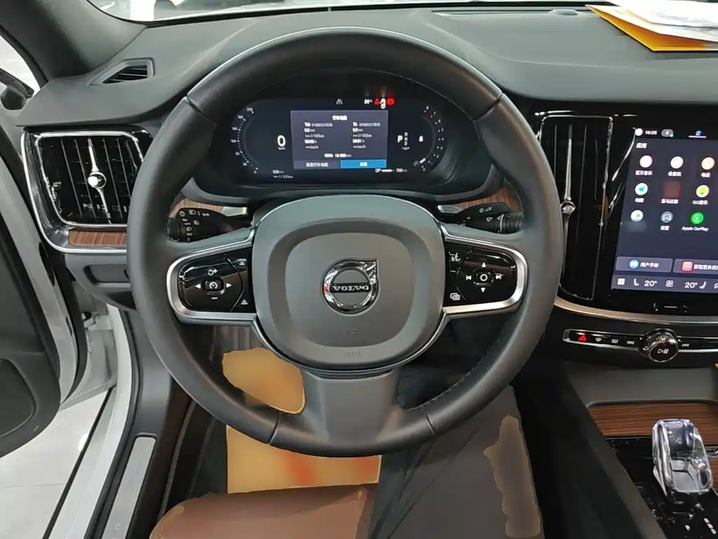 Volvo S60 2025 2025 B4 Smart Elite Luxury Edition
