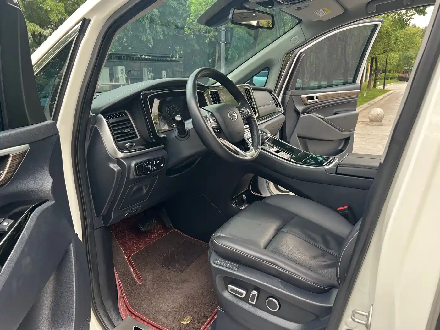 GAC Trumpchi Trumpchi M8 2021 Master Series 390T Ultimate Edition фото 12