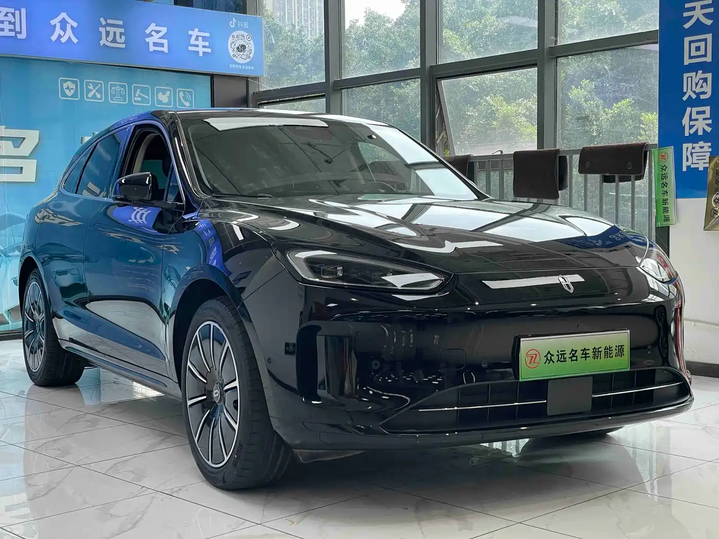 AITO Wenjie AITO M5 2022 Model Pure Electric AWD Performance Edition фото 2
