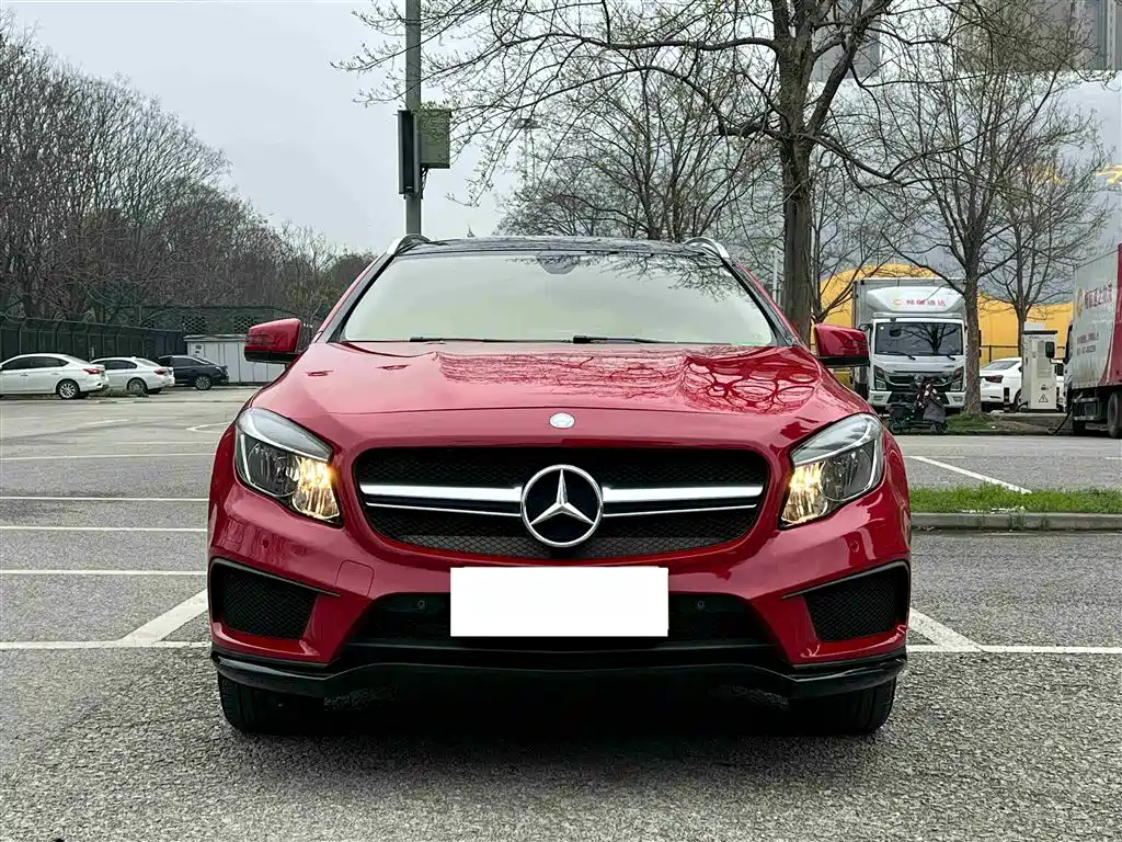 Mercedes-Benz GLA 2016 GLA 200 Dynamic фото 8