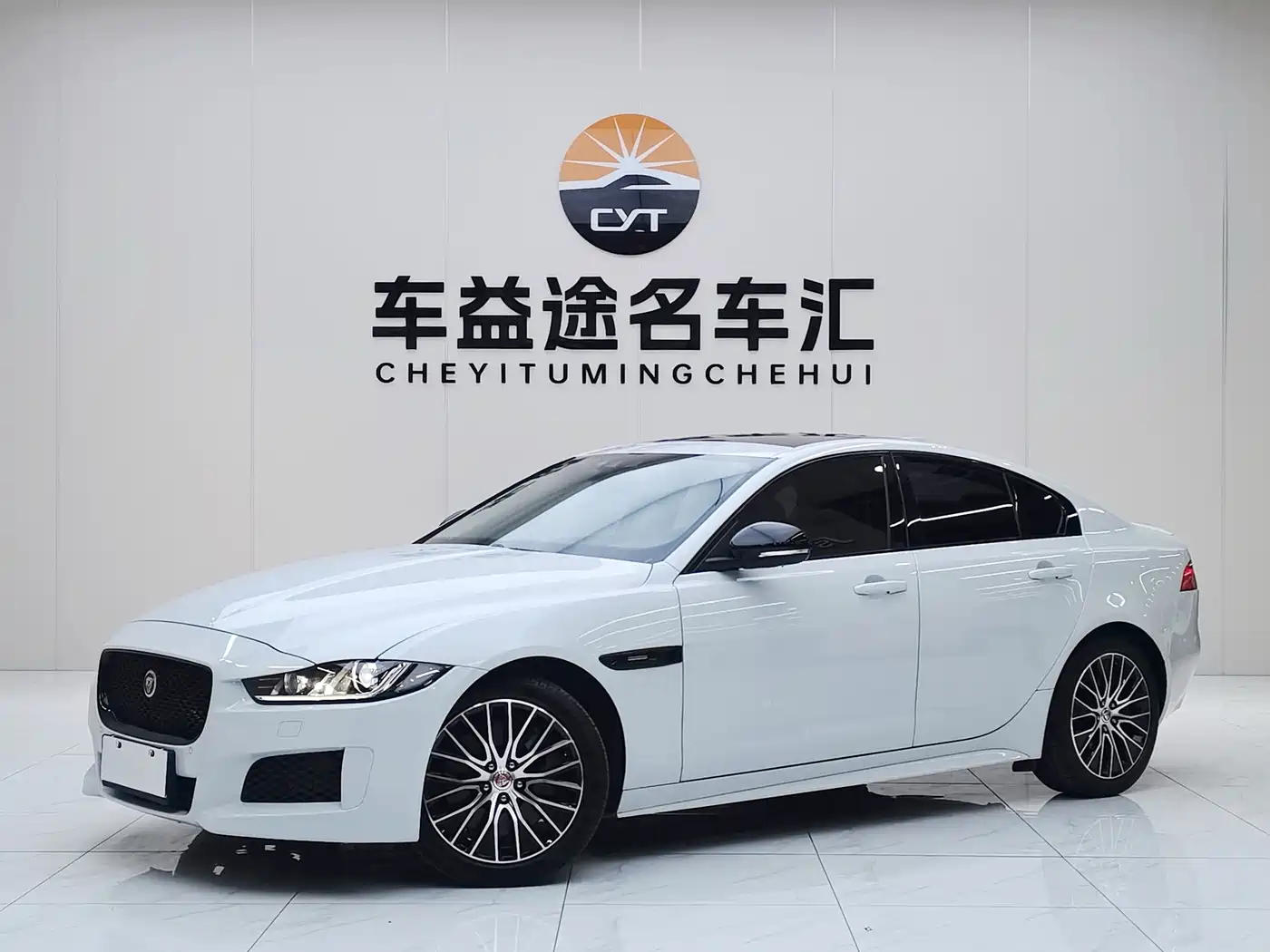 Jaguar XE 2019 2019 2.0T 300PS AWD Landmark Edition