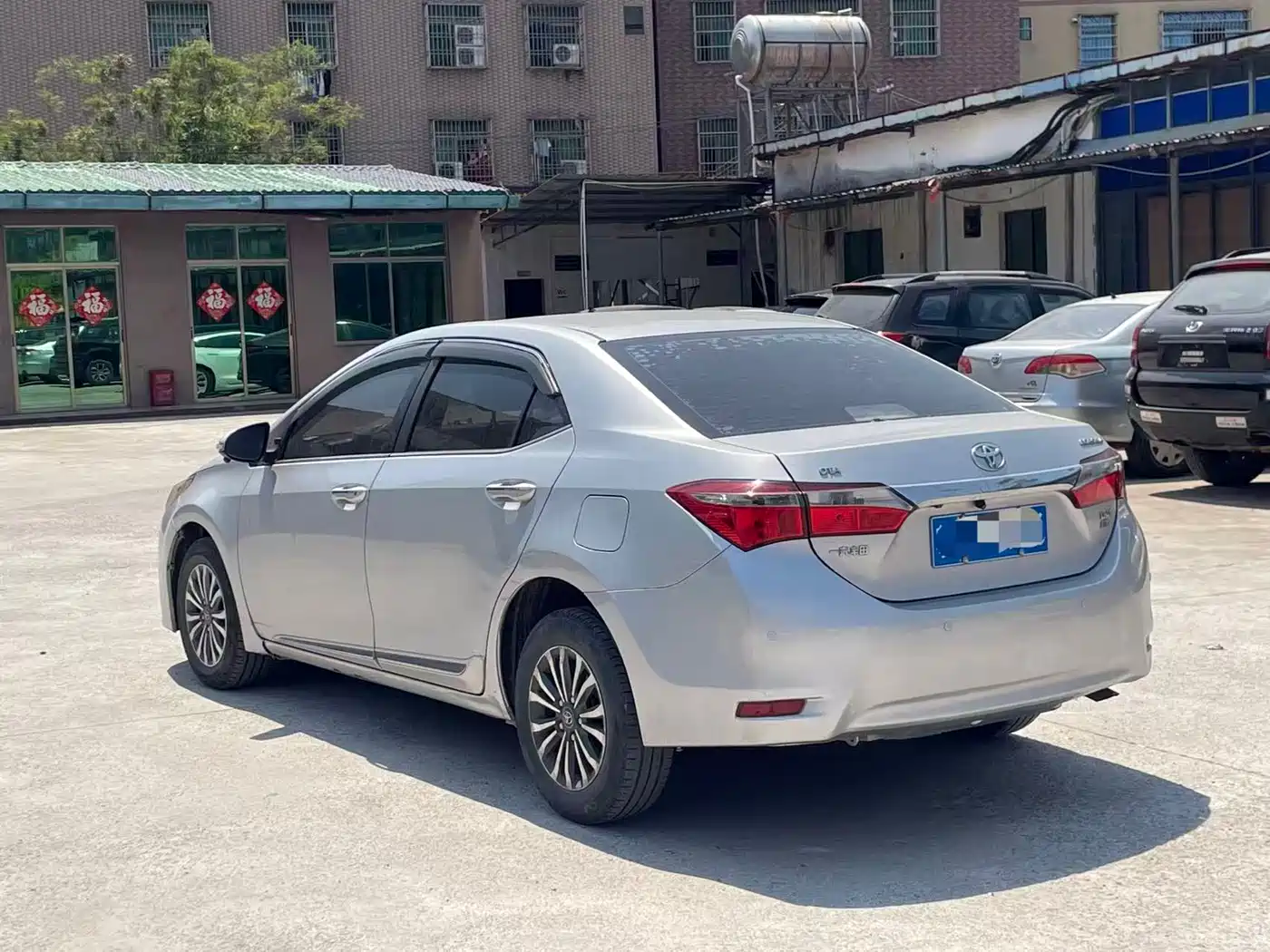 Toyota Corolla 2017 Facelift 1.2T S-CVT GL-i фото 7