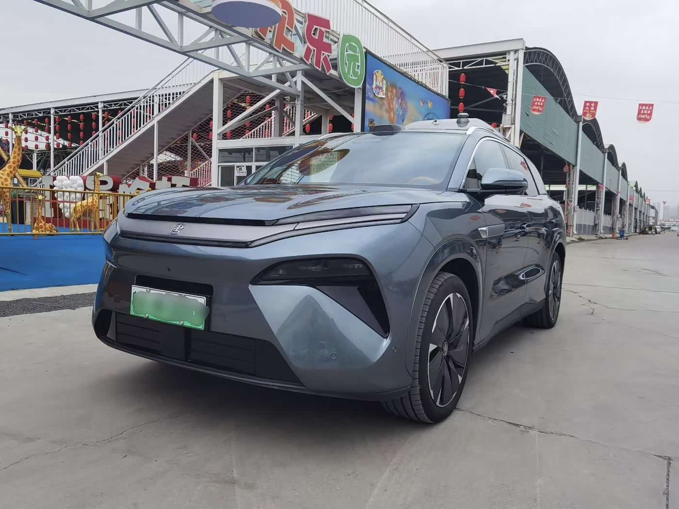 BYD Tang L