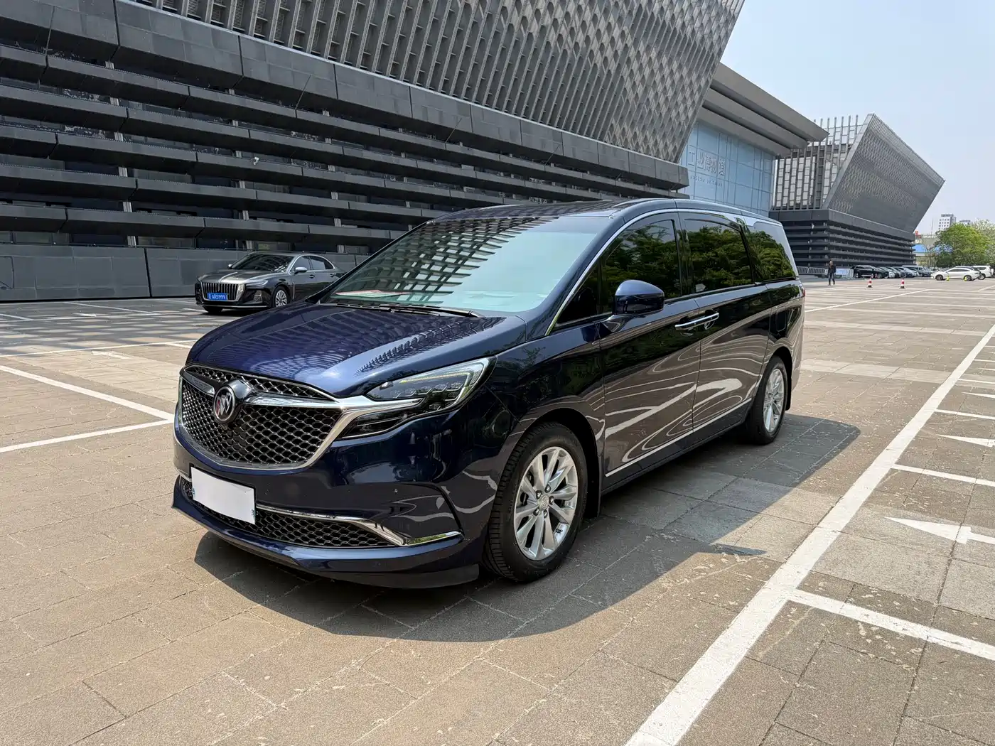 Buick GL8 2020 Avenir Four-Seat Prestige Edition фото 2