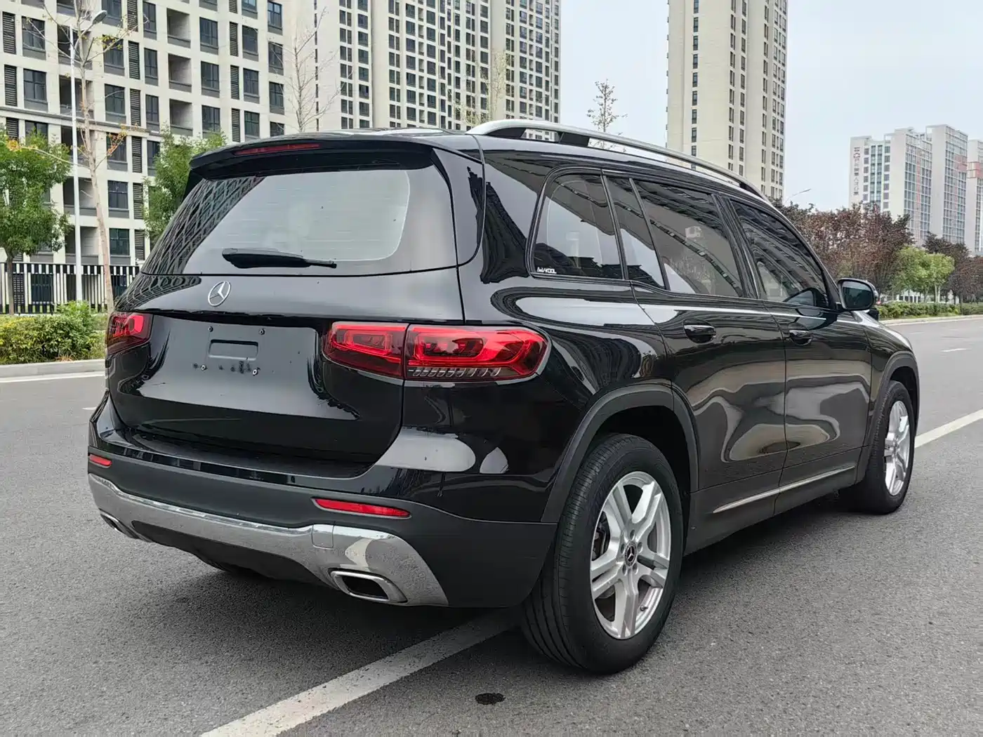 Фото 11 - Mercedes-Benz GLB