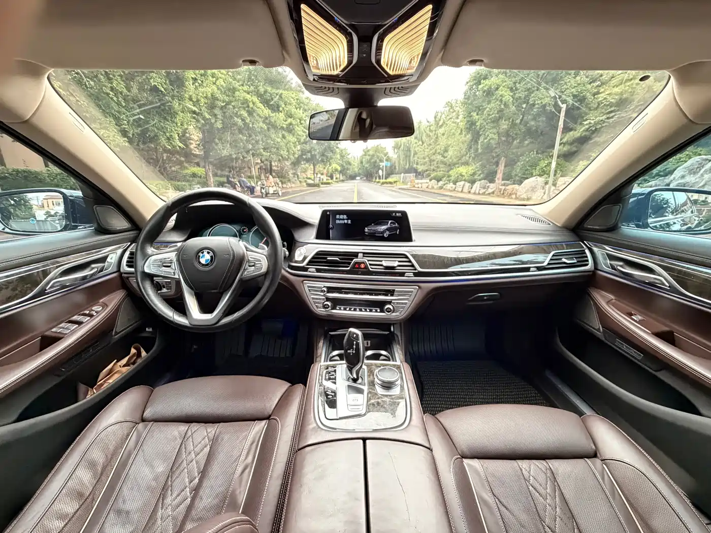 BMW 7 Series 2016 740Li Premium фото 5