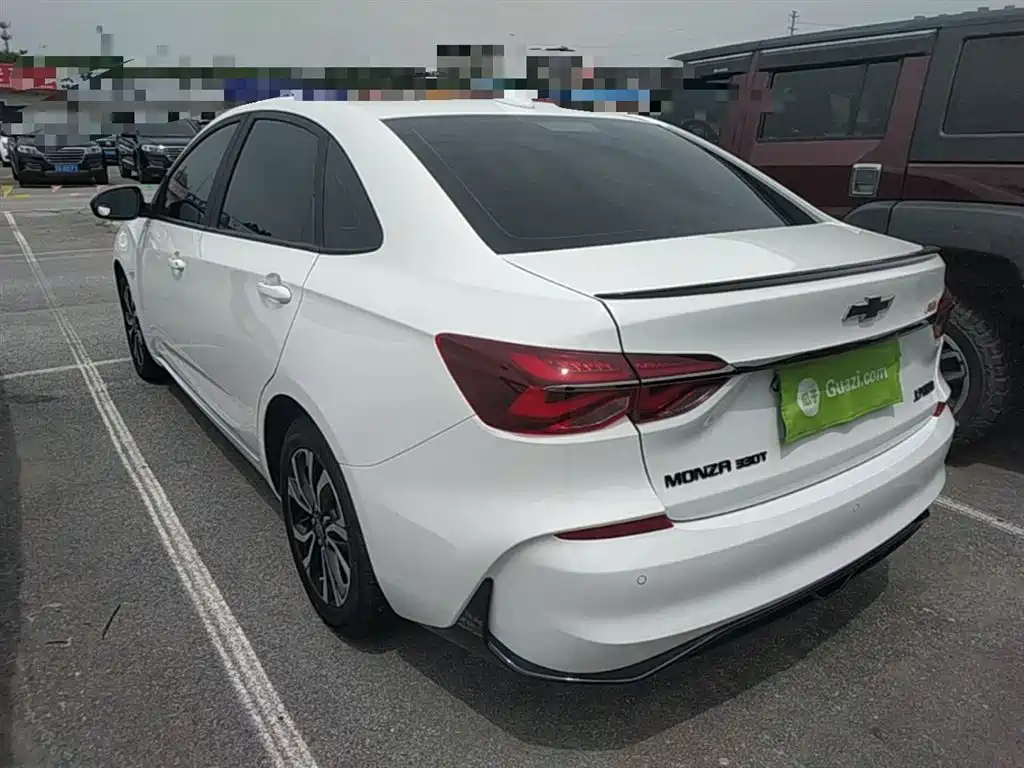 Chevrolet Monza 2019 RS 330T Auto Smooth Edition China VI фото 5