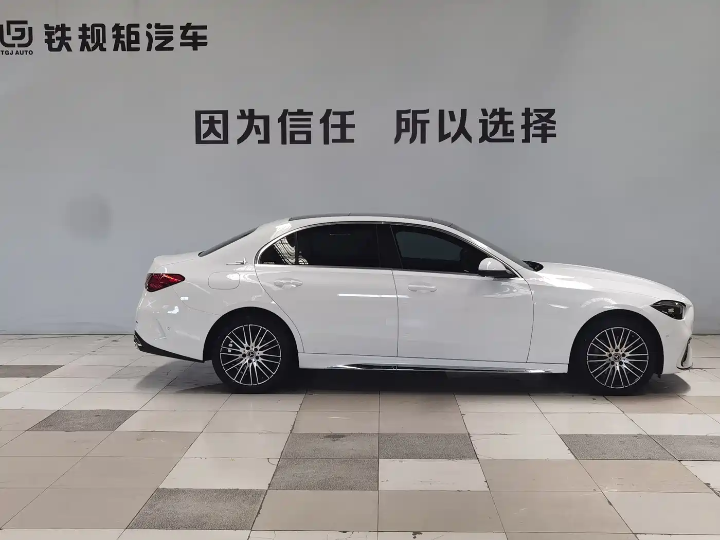 Mercedes-Benz C-Class 2025 C 260 L Sport Edition фото 4