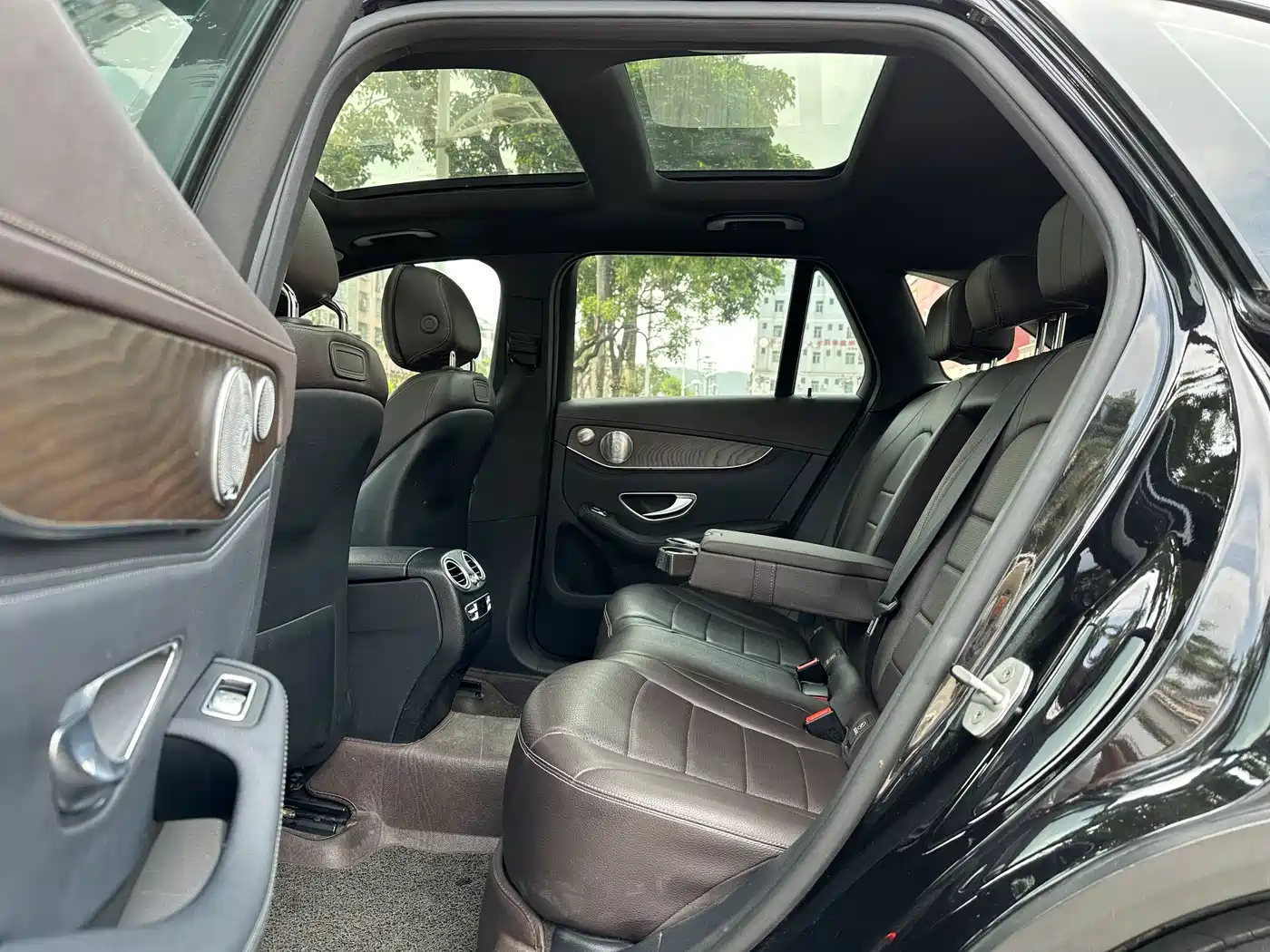 Mercedes-Benz GLC 2016 GLC 300 4MATIC Dynamic фото 16
