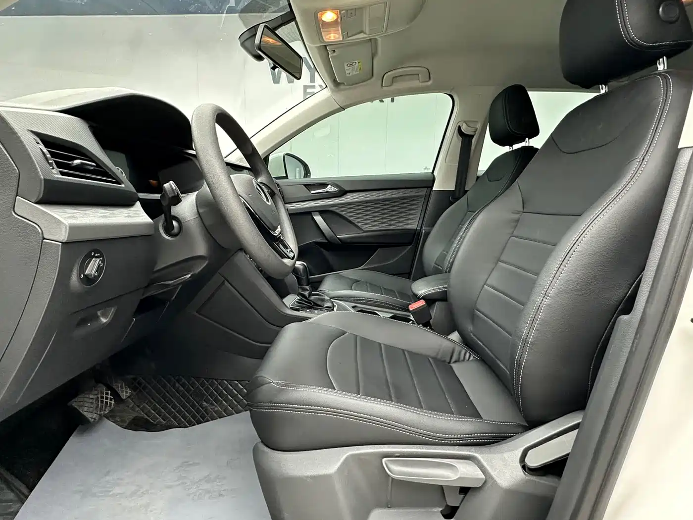 Volkswagen Tharu 2022 280TSI 2WD Trend фото 7
