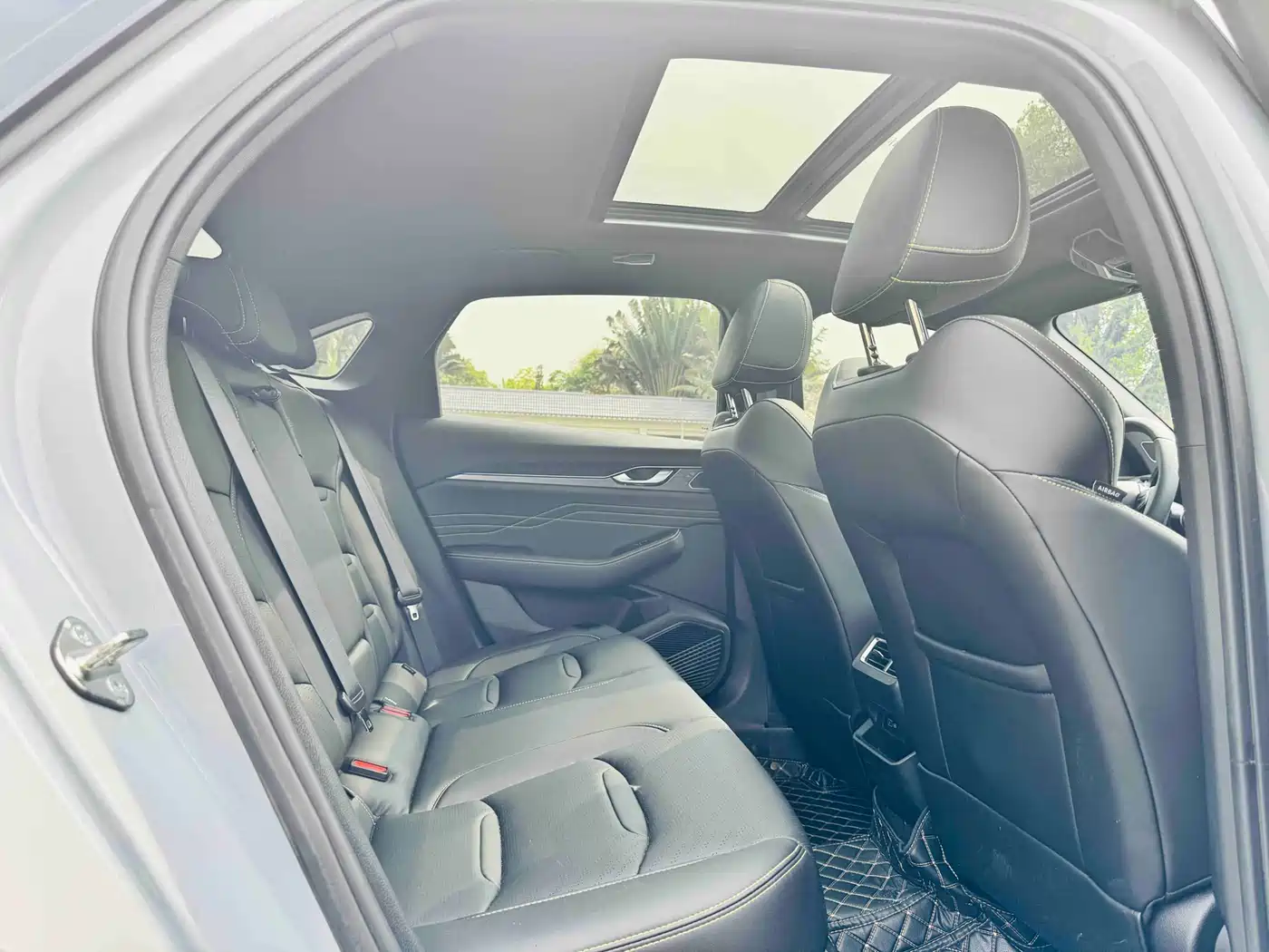 GEELY AUTOMOBILE XINGRUI