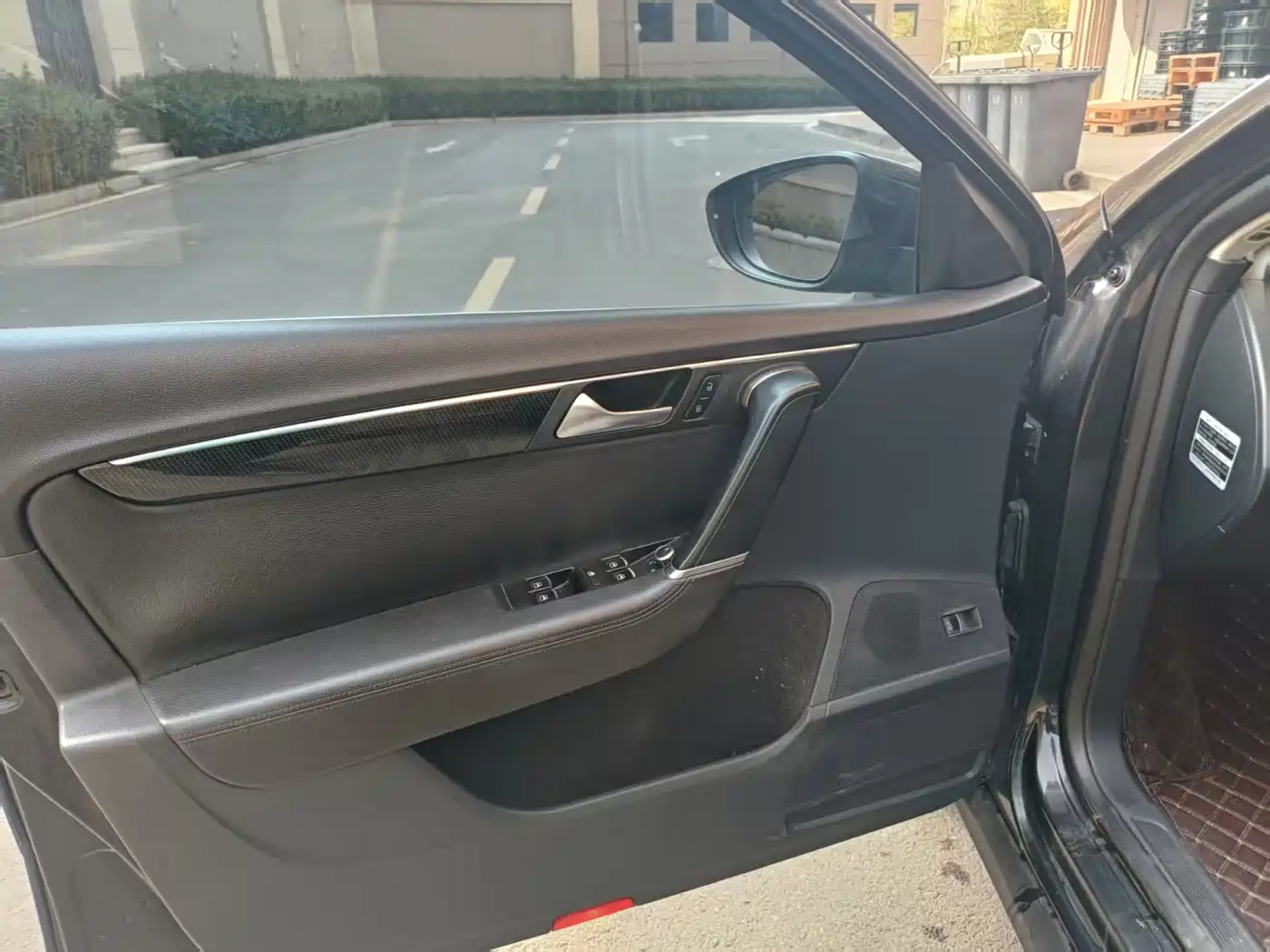 Volkswagen Magotan 2013 1.8TSI Luxury фото 4